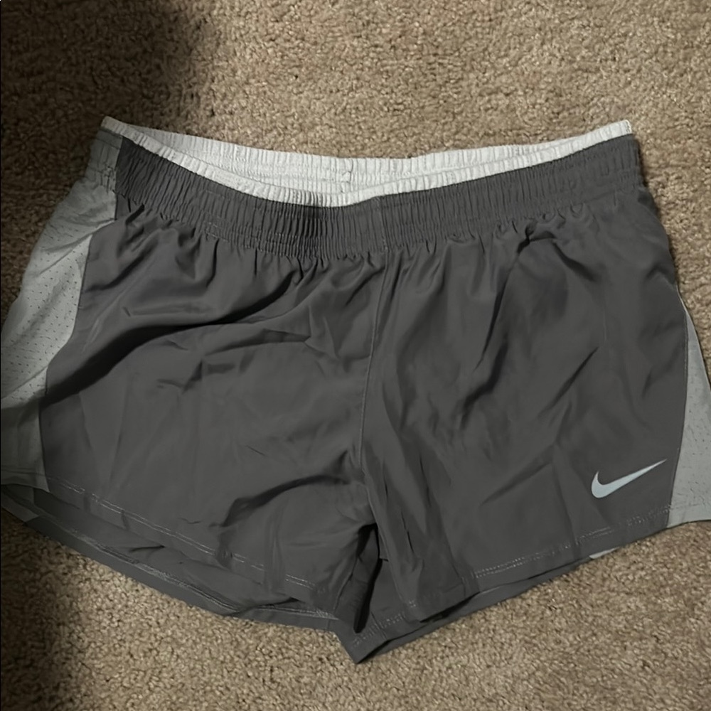 Nike Women's Athletic Shorts - Gray